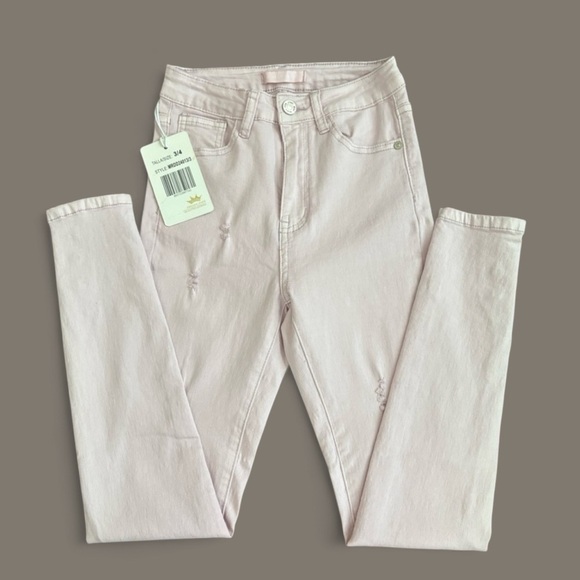 Valeria Jeans, Distressed, Pink, Size 3/4, Silver Accents, NWT - Picture 1 of 5